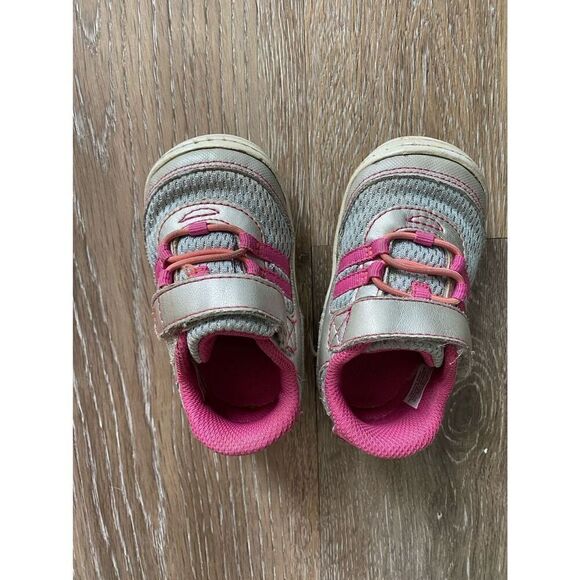 Stride Rite Girls Pink Size 4 Shoes - Picture 1 of 7